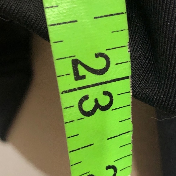 Womens Black Athletic Wear Jacket. Adidas. Medium - Picture 4 of 4